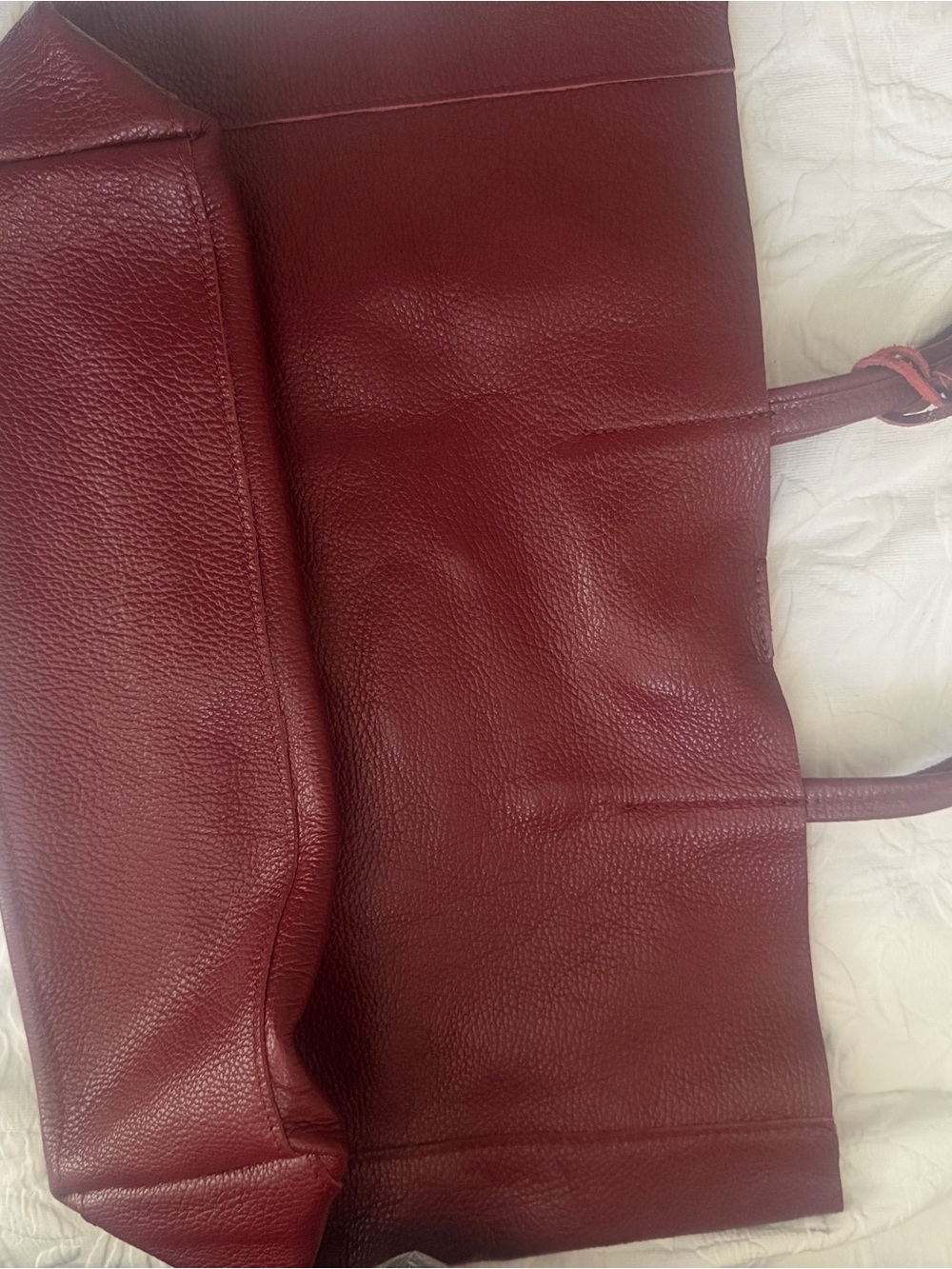 Classic Women's Leather Tote Bag in Burgundy